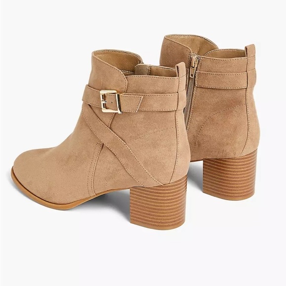 Lane Bryant Dream Cloud Ankle Bootie 10 W - Picture 2 of 8